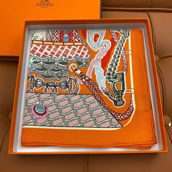 SCIARPA HERMES 25S 90 IN SETA 703685