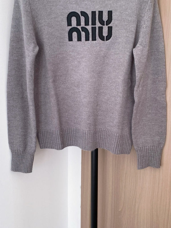 MIUMIU SWEATER STYLE 706