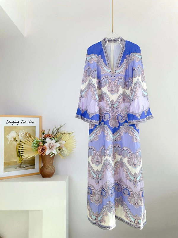 ROBE DÉCOLLETÉE EN V PRONOUNCÉ AVEC FENTE LATÉRALE 266467
