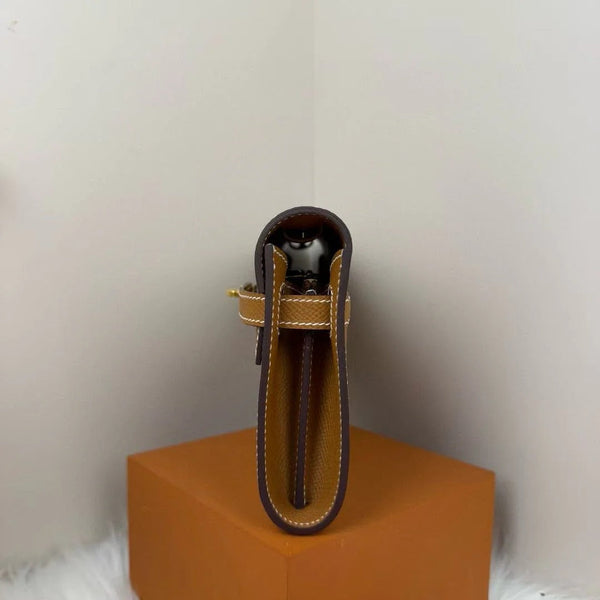 HM KELLY CLASSIQUE TO GO WALLET 20 IN BROWN CALFSKIN GOLD HARDWARE