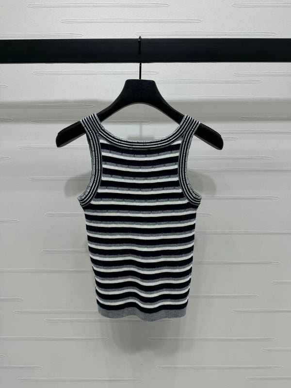 CHANEL SLEEVELESS TOP 269480