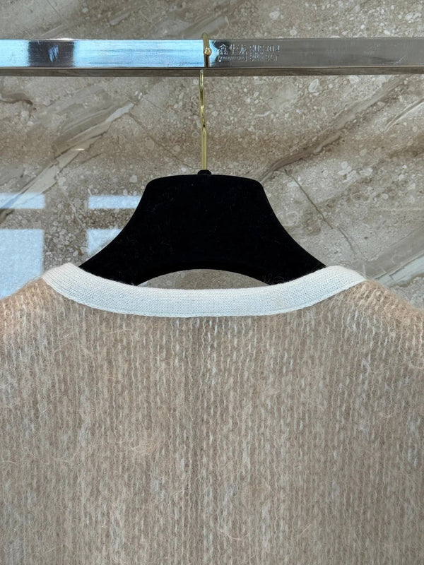 CHANEL 25S VESTE EN FOURRURE 531