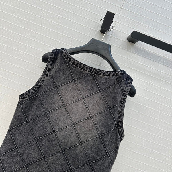 ABITO GILET IN DENIM CHANEL CON MOTIVO A ROMBI 276108
