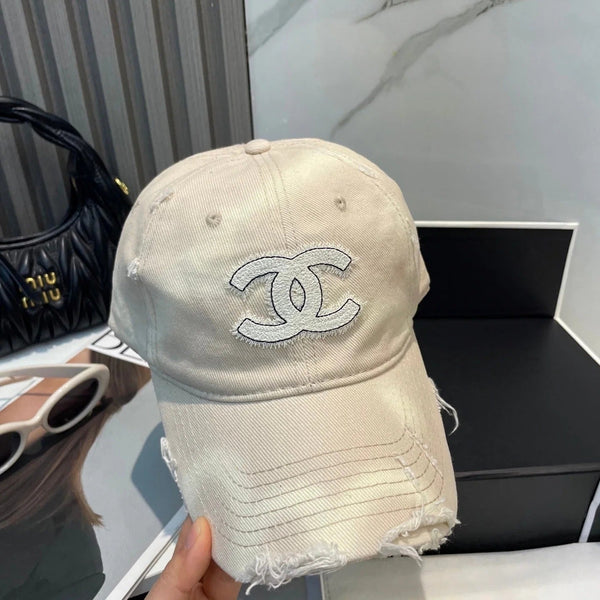 CAPPELLO DA BASEBALL IN JEANS BEIGE LISCIO 672994