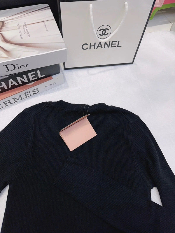 MIUMIU SWEATER STYLE 722