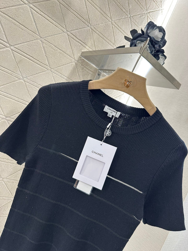 CHANEL FITTED SHORT-SLEEVE KNIT TOP 276496