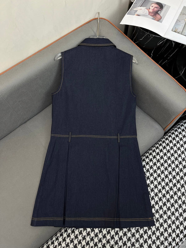CHANEL SLEEVELESS DENIM DRESS 219364