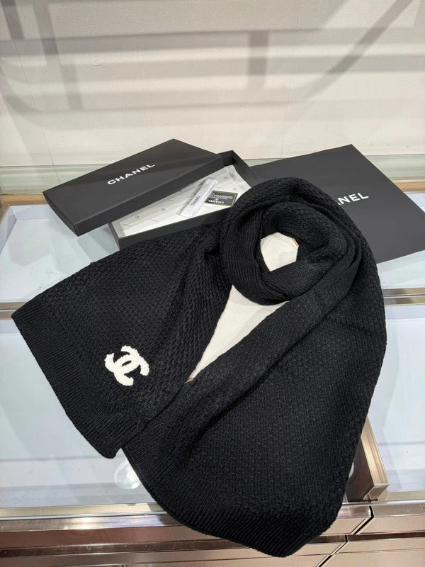 CHANEL 25S SCARF 175 CM IN WOOL CASHMERE 943087
