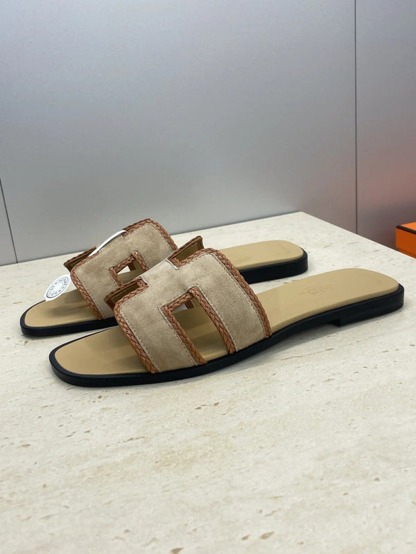 HM 26ss Oran Sandals Beige Brown Suede Calfskin 607253