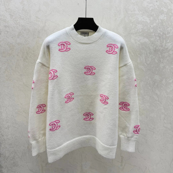 PULL RAS DU COU MANCHES LONGUES CHANEL 25S 526