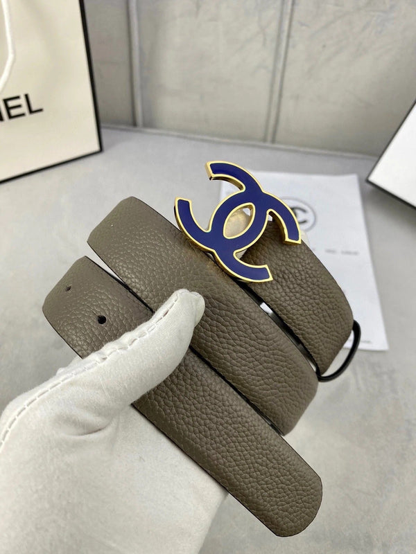 CINTURA CC 30MM IN PELLE DI VITELLO MARRONE MOCA CON LOGO BLU NAVY