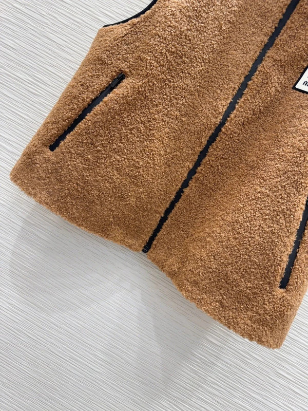 GILET MIUMIU MODÈLE 800