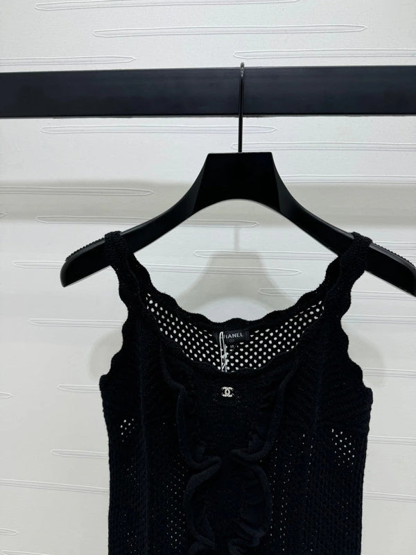 CHANEL WIDE-STRAP TANK TOP 274892