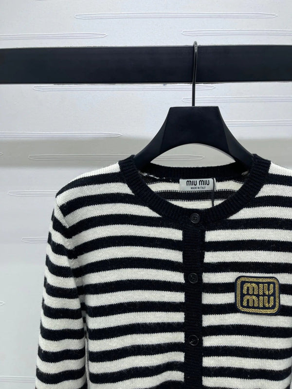 MIUMIU CARDIGAN STYLE 458
