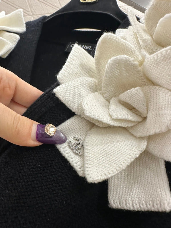 CHANEL 25S CAMELLIA PRINT CARDIGAN 648