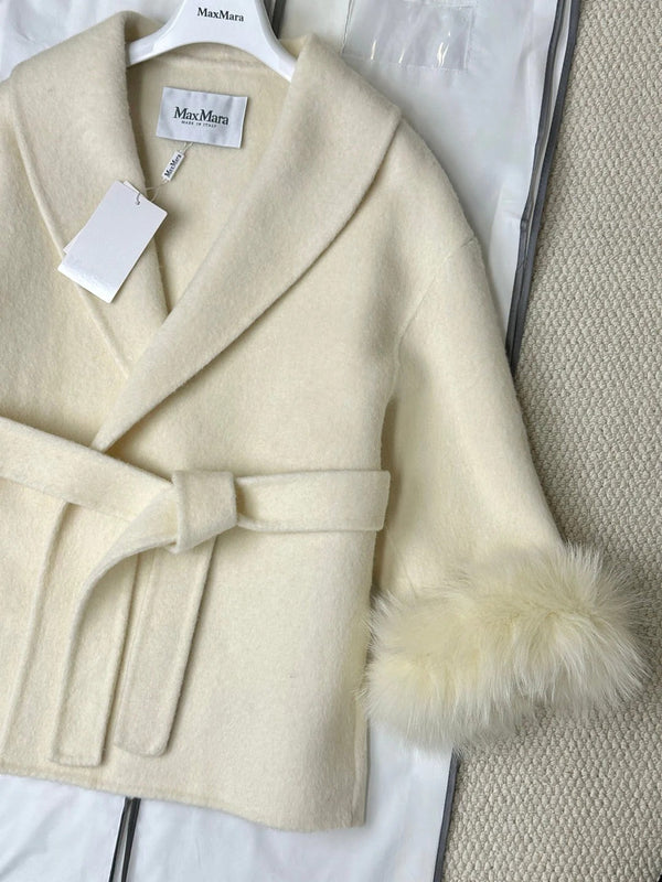 MANTEAU EN CACHEMIRE MAX MARA 25S AVEC BORDURE EN FOURRURE DE RENARD 235