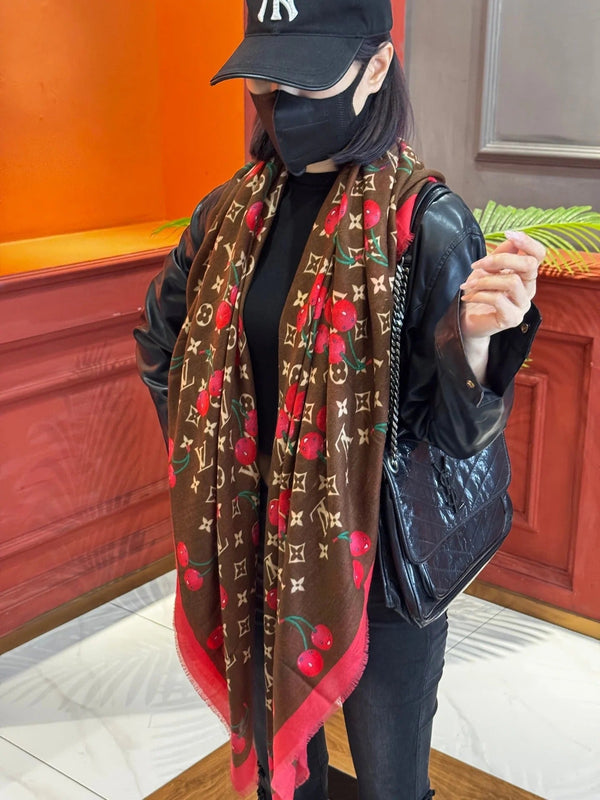 LV SCARF 140 CM IN CASHMERE 721493