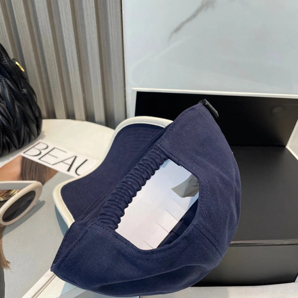 CASQUETTE MM EN TISSU BLEU MARINE STYLE 7