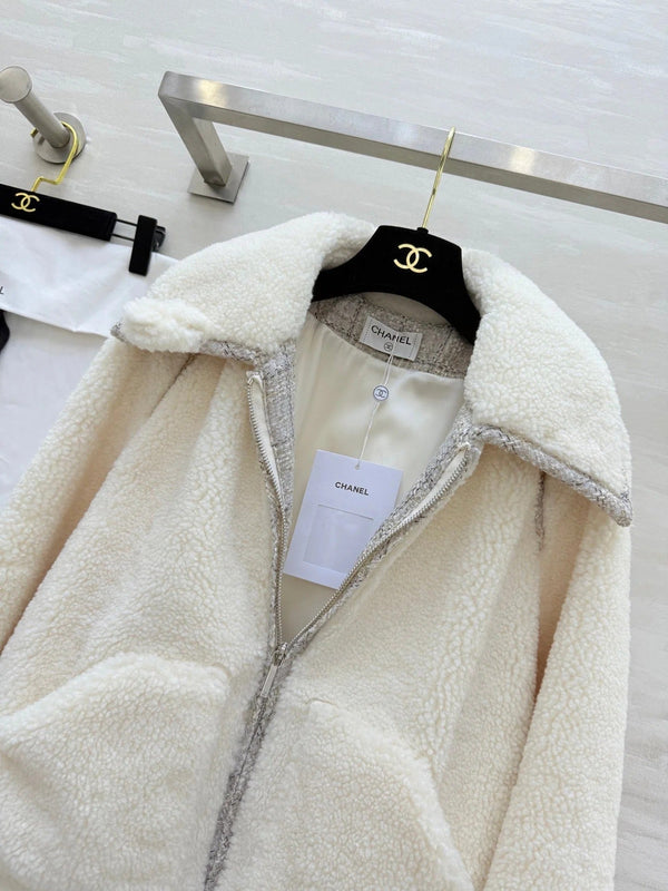 VESTE COL MOUTON CHANEL 25S 473