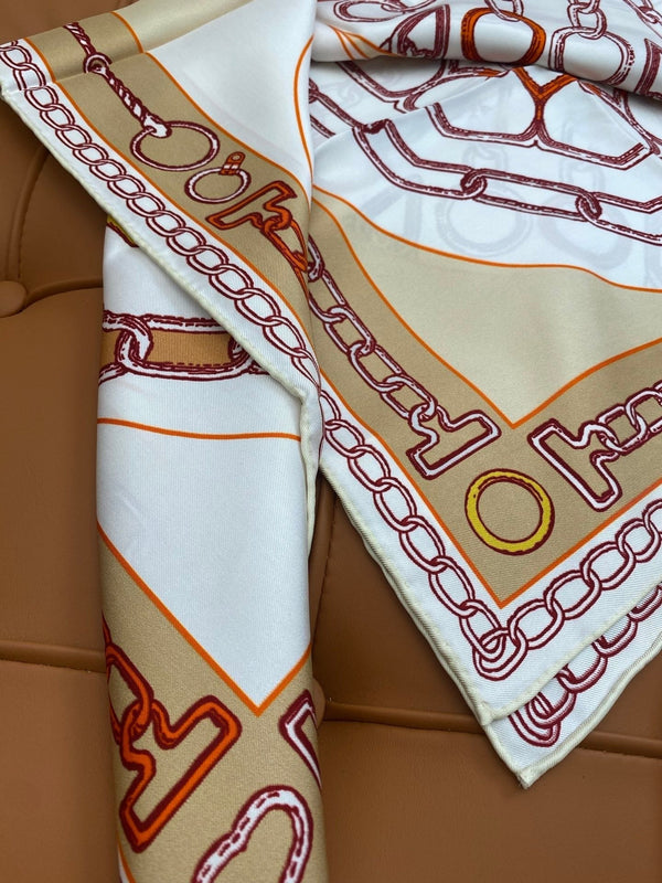 HERMES 25S SCARF 90 IN SILK 703666