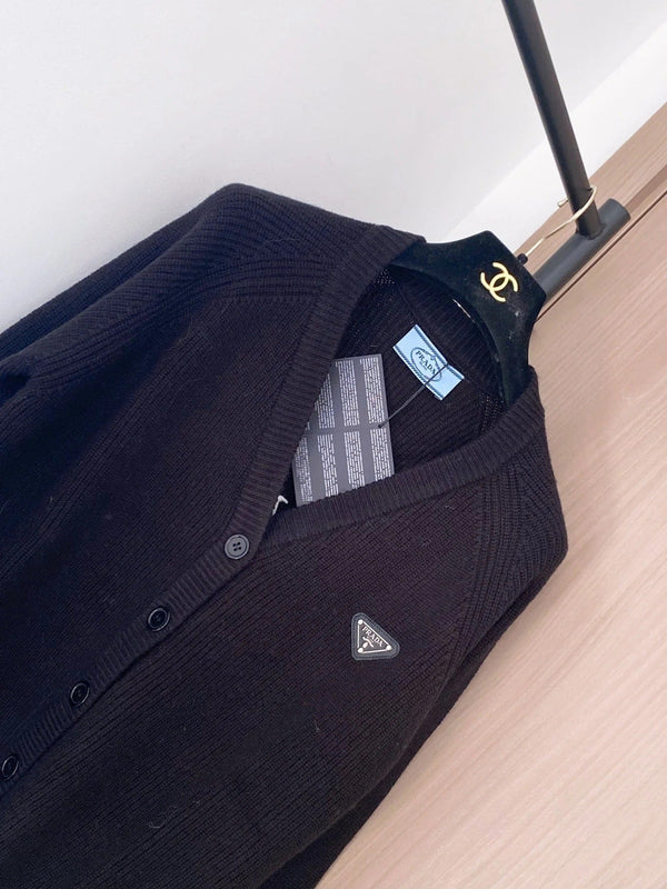 PRADA CARDIGAN 25S 397