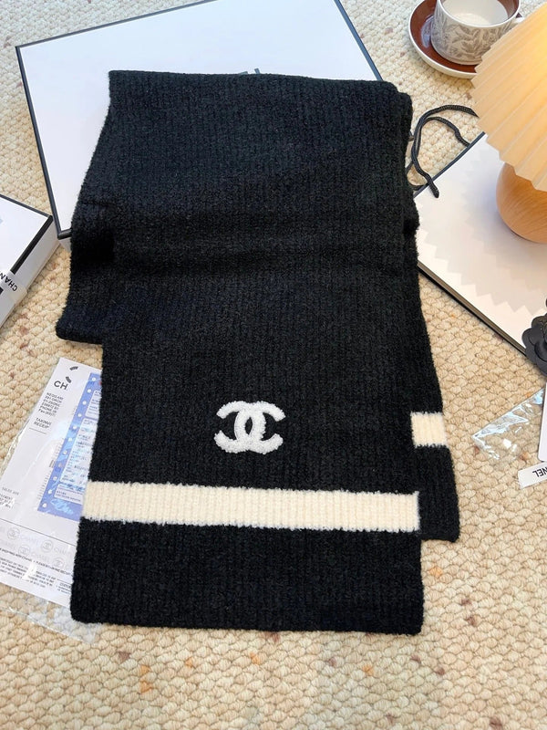 CHANEL 25S SCARF 175 CM IN WOOL CASHMERE 943159