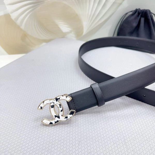 CC 30MM BELT IN BLACK SHINNY CALFSKIN WHITE LOGO