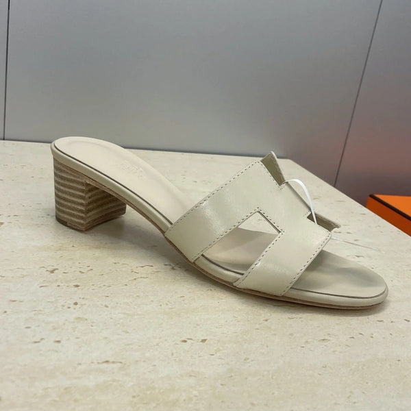 HM 26ss Sandales Oran 45 Cuir de veau beige clair 607226