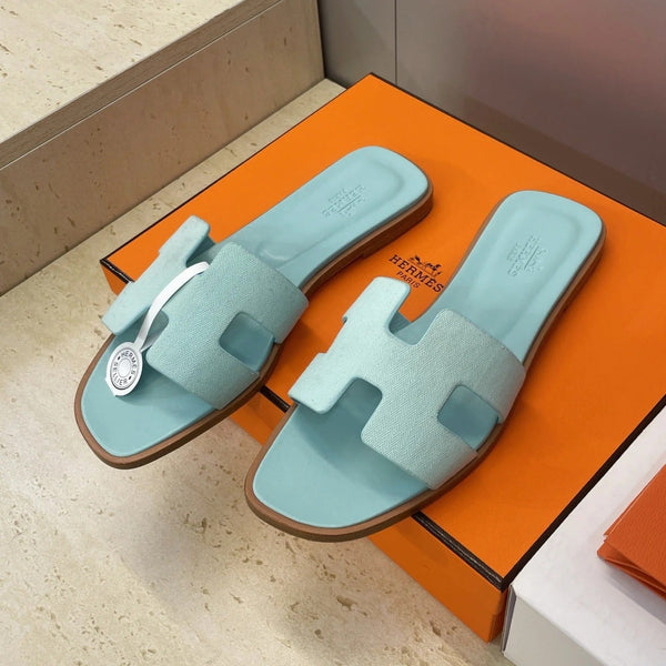 HM 26ss Sandales Oran en Cuir de Veau Bleu Ciel Clair 607233