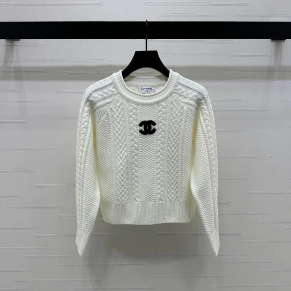 PULL EN MAILLE CHANEL 25S 467