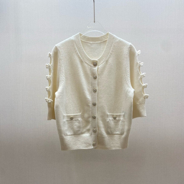 CHANEL CARDIGAN EN TRICOT RAS-DE-COU MANCHES COURTES 25S 317