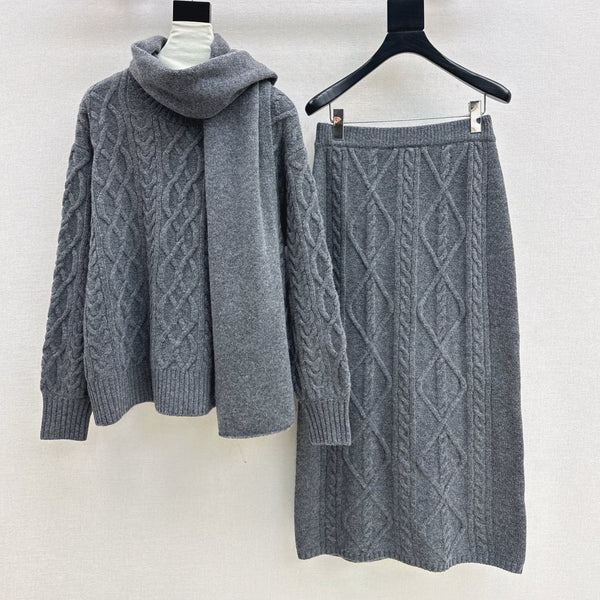 ENSEMBLE JUPE EN MAILLE MAX MARA 25S 092