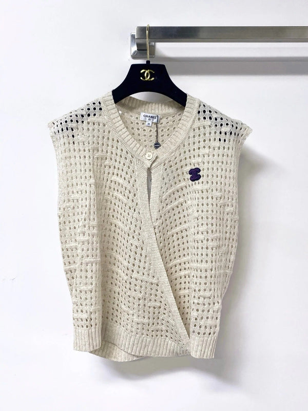 CC 2026 V-neck Crochet Knit Vest Acrylic 419420