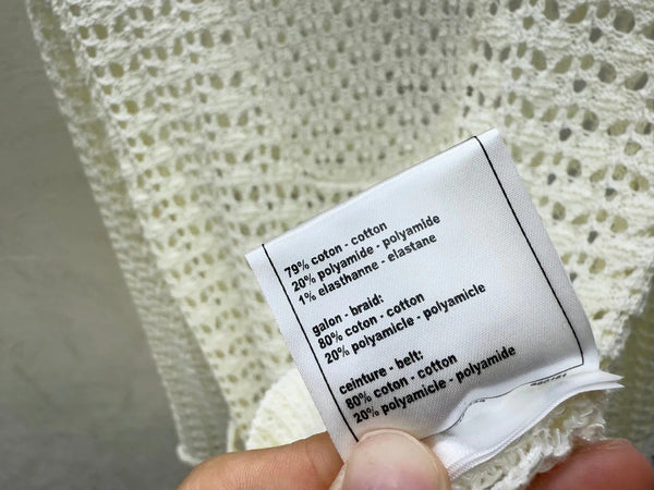 PULL AJOURÉ À NŒUD À LA TAILLE CHANEL 25S 528