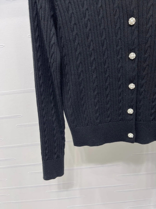 MIUMIU CARDIGAN STYLE 611