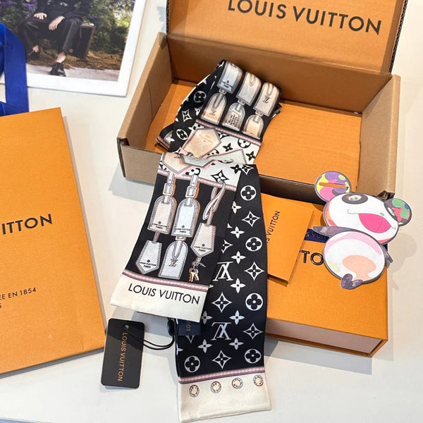LV TWILLY 120 CM IN SETA 714392