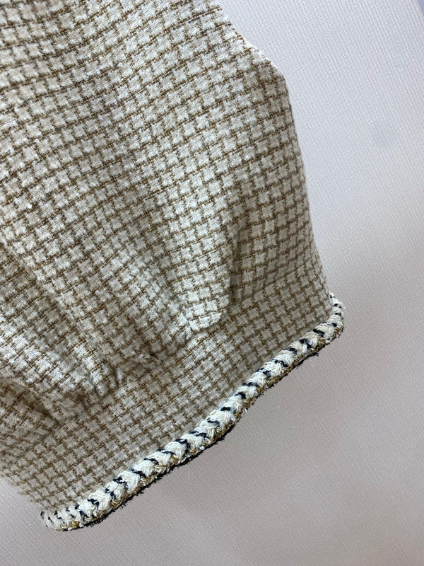 CHANEL BLAZER EN TWEED À QUATRE POCHES 25S 315