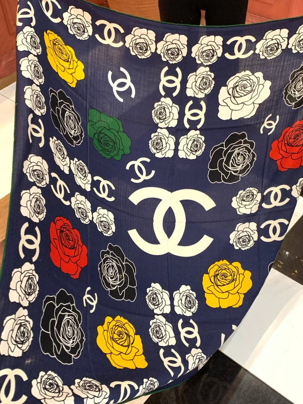 ÉCHARPE CHANEL 25S 140 CM EN CACHEMIRE ET SOIE 943338