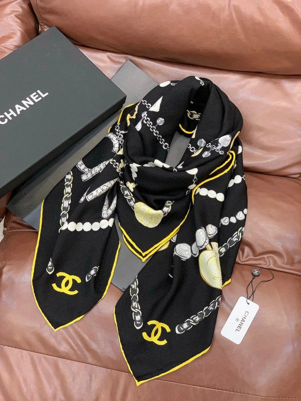 CHANEL 25S SCARF 135 CM IN CASHMERE SILK 941837