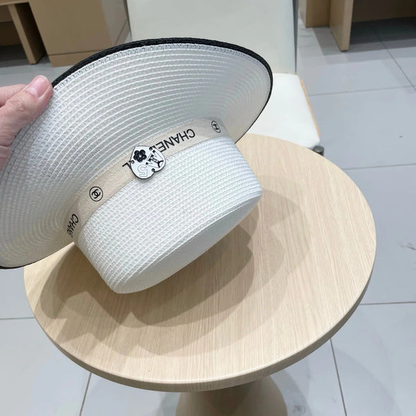 FLAT STRAW HAT WHITE 672721