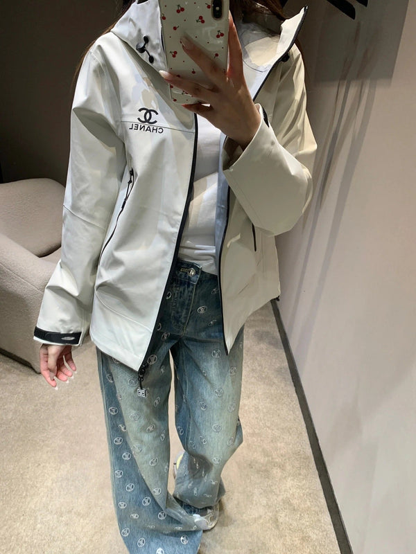 CHANEL 25S VESTE DE SPORT À CAPUCHE 449