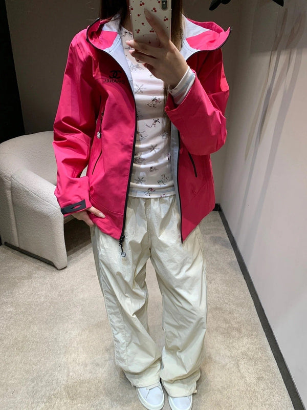 CHANEL 25S VESTE DE SPORT À CAPUCHE 447