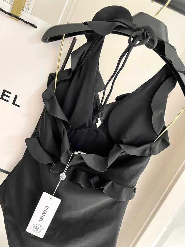 CC BIKINI COSTUME DA BAGNO NERO CON BORDI A VOLANT 622180