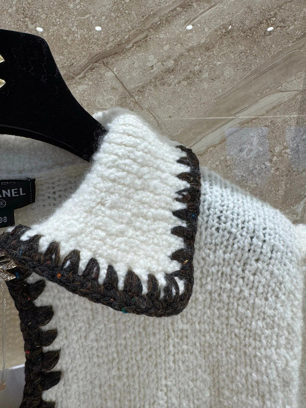 CHANEL PULL CACHEMIRE 25S 319