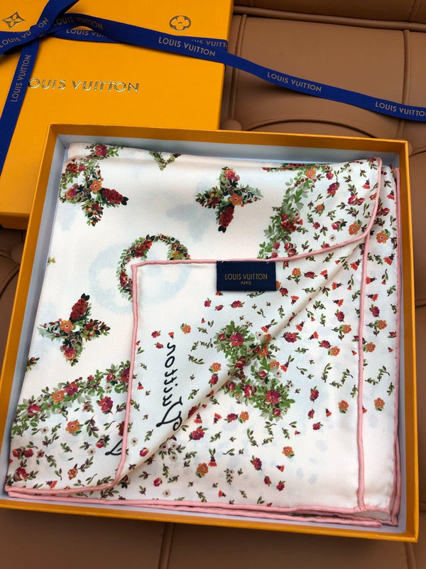 LV SCARF 90 CM IN SILK 704581