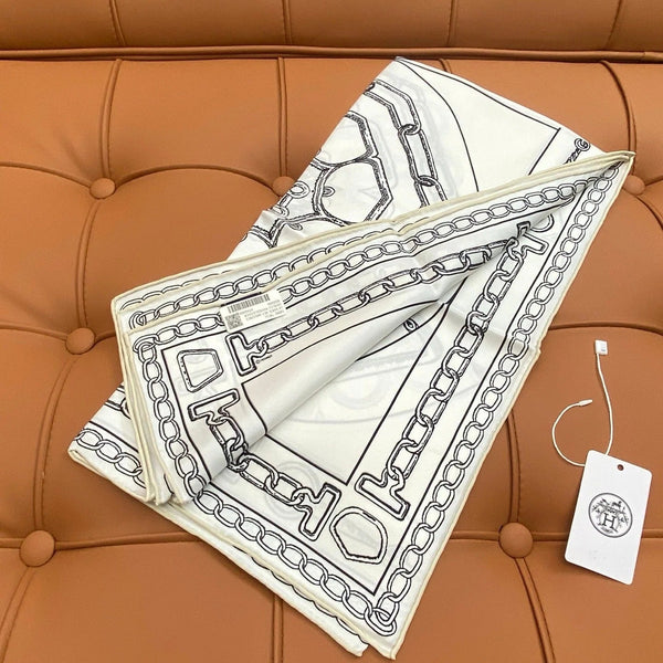 HERMES 25S SCARF 90 IN SILK 703664