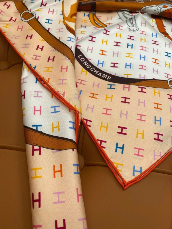 HERMES 25S SCIARPA 90 IN SETA 703679