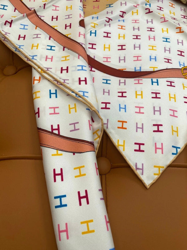HERMES 25S SCIARPA 90 IN SETA 703680