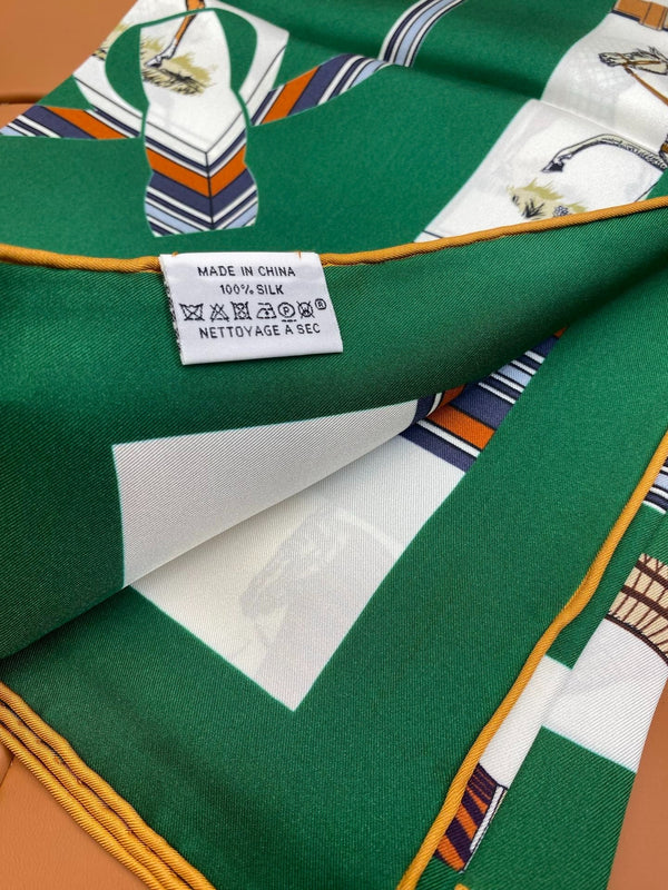 HERMES 25S SCARF 90 IN SILK 718484