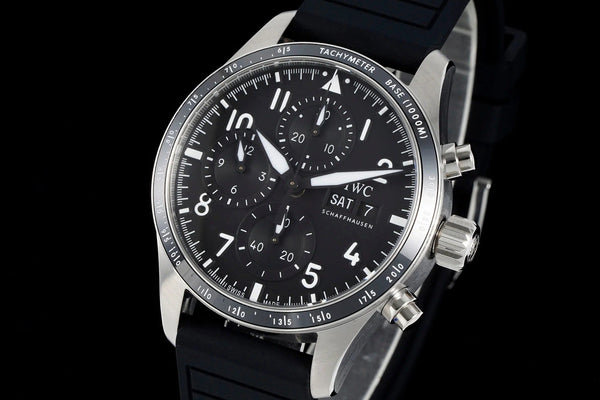 IWC Pilot 41mm Black Dial Steel Case Rubber Strap